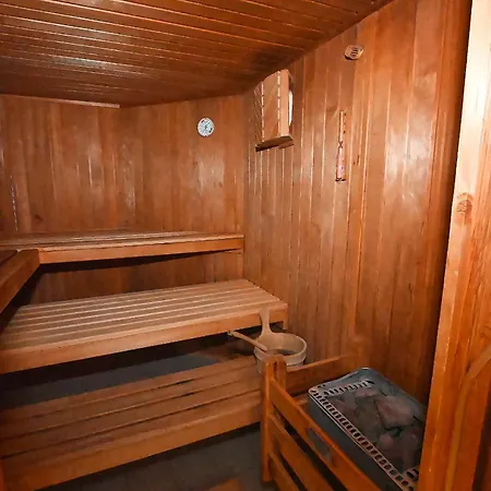 Residenz Rosengrund Wesernest Mit Schwimmbad Apartamento