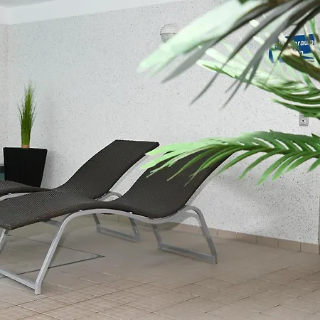 Apartman Residenz Rosengrund Wesernest Mit Schwimmbad *