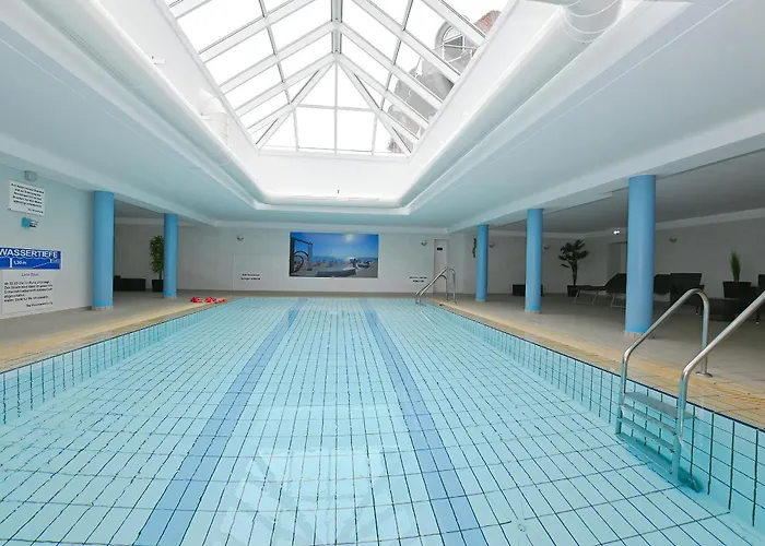 Residenz Rosengrund Wesernest Mit Schwimmbad *